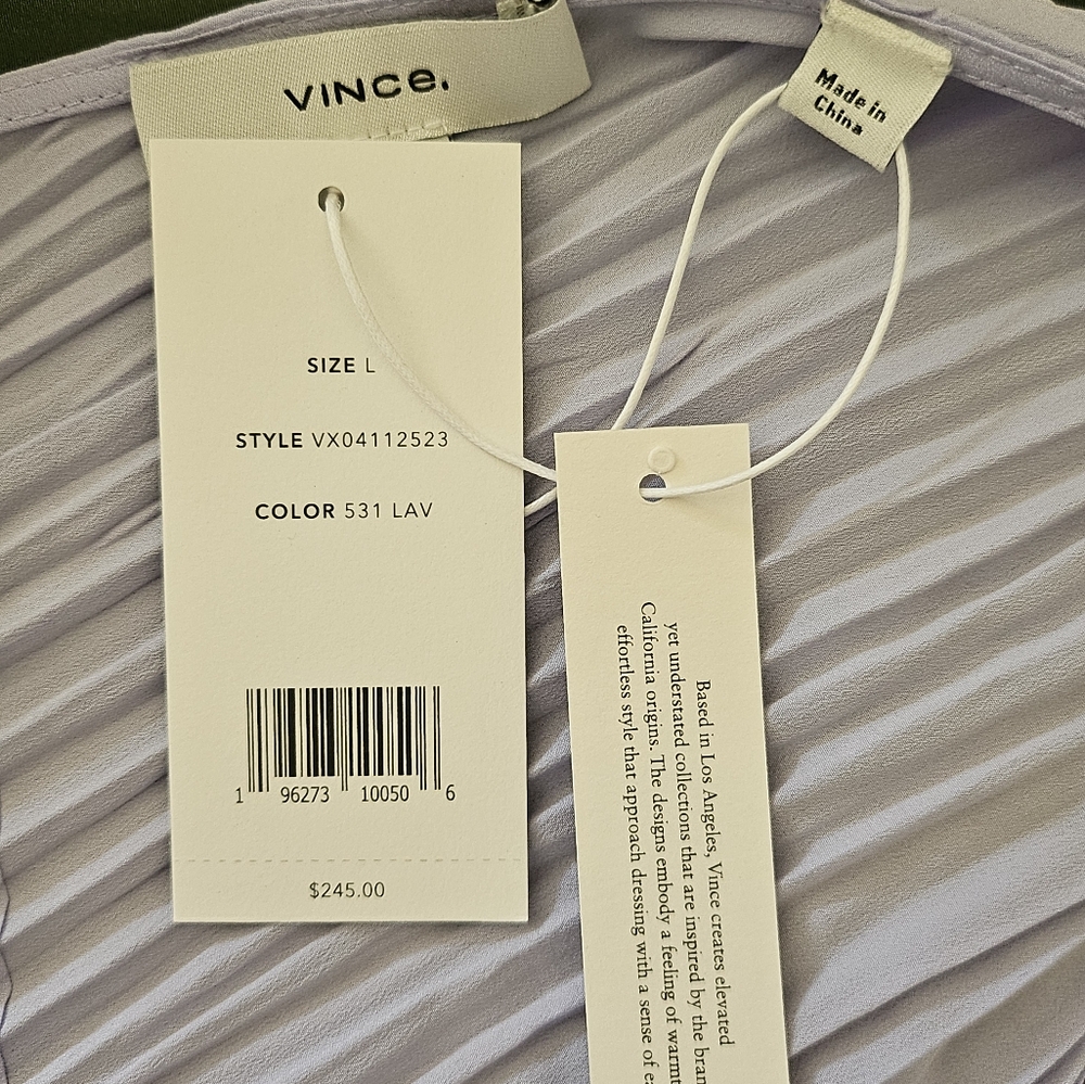 Vince Pleated Textured Top - Picture 5 of 5